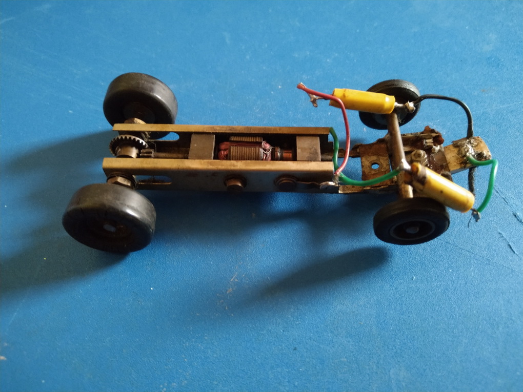 Slotcars66 Scratch built chassis with Kay's motor  